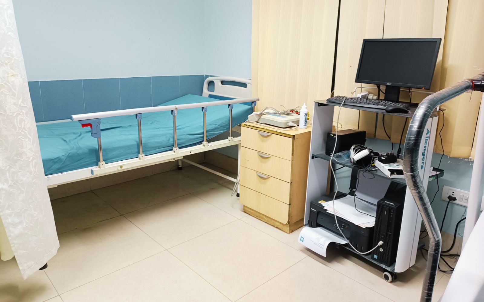 Yash Clinics Faridabad (8)